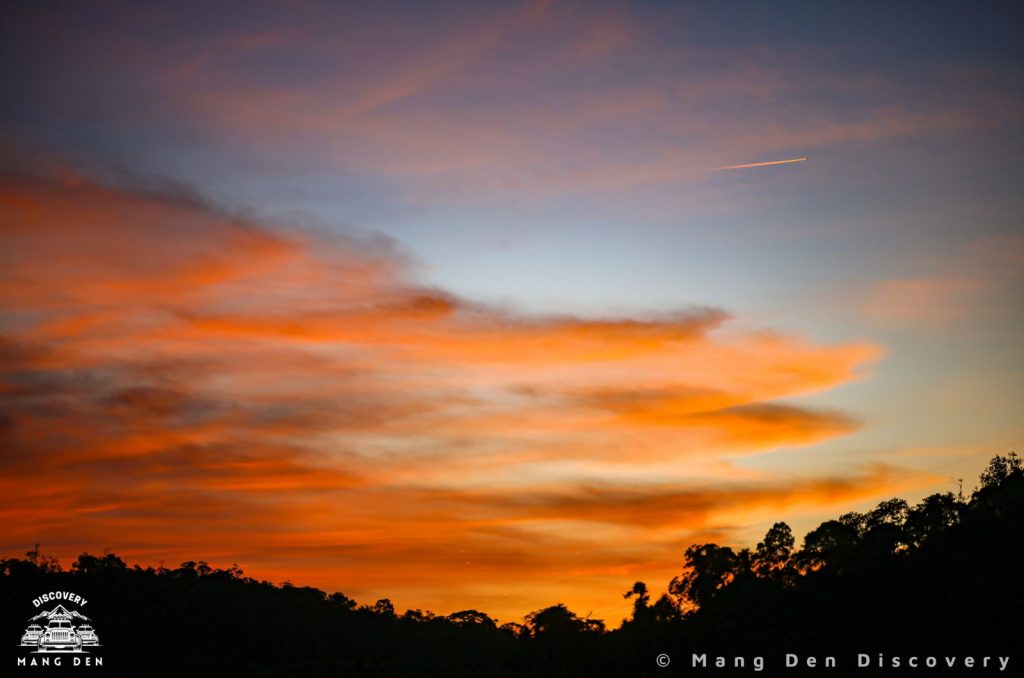 Măng Diang Coffee Măng Đen hoàng hôn