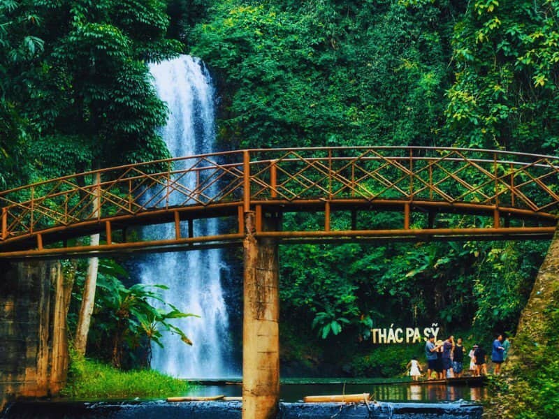 Thác Pa Sỹ Măng Đen